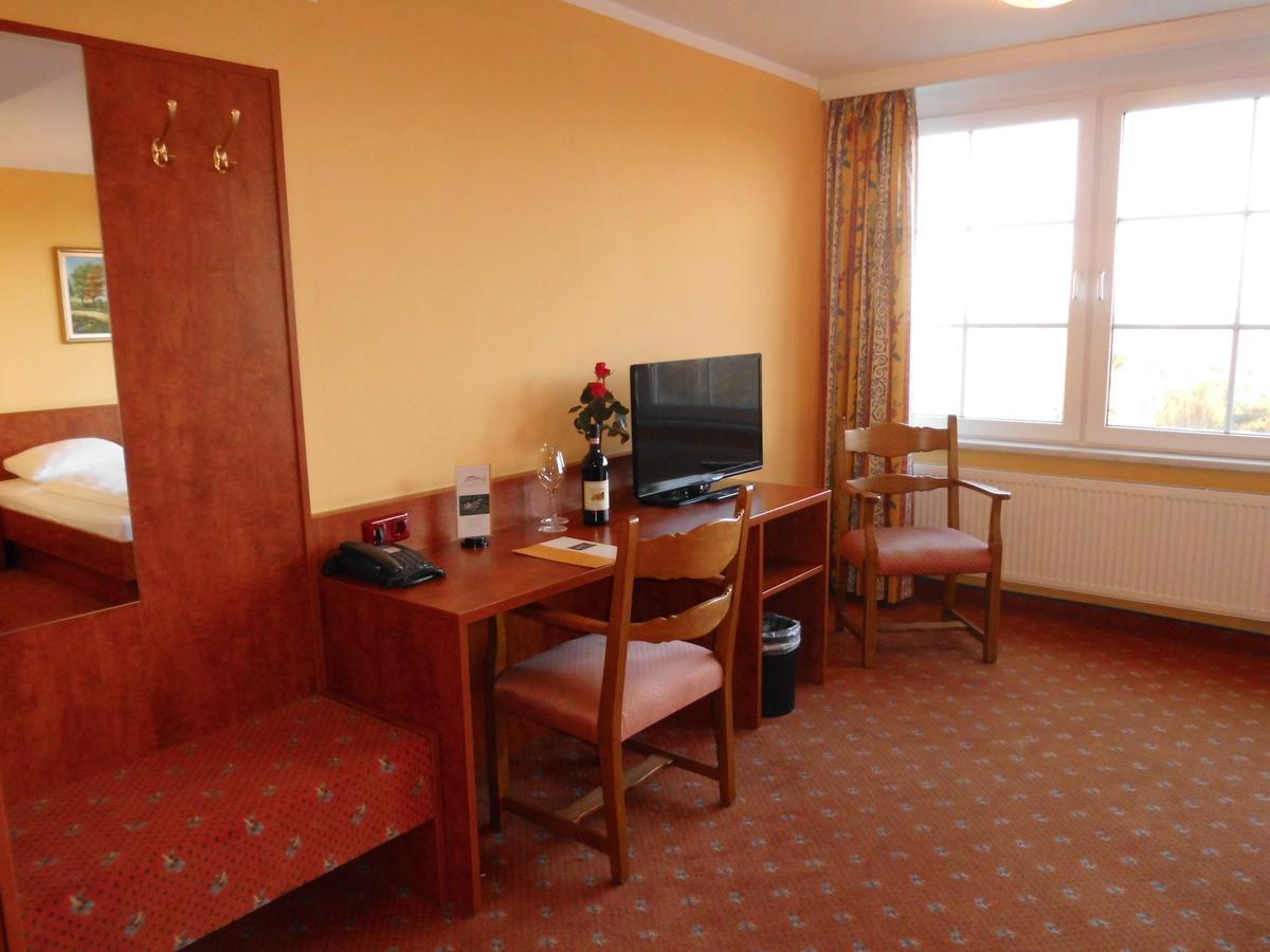Berghotel Hamburg Blick Екстериор снимка